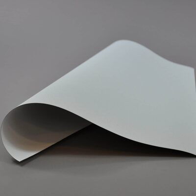 Muestra de tela Light Grey, línea Blackout Evol Premium — Winsol